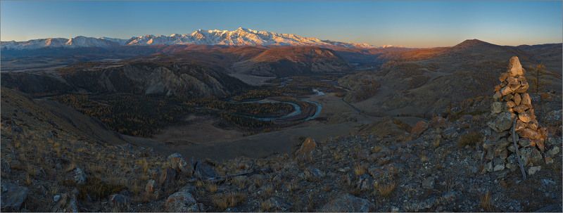 Обо, рассвет и речные петли фото превью