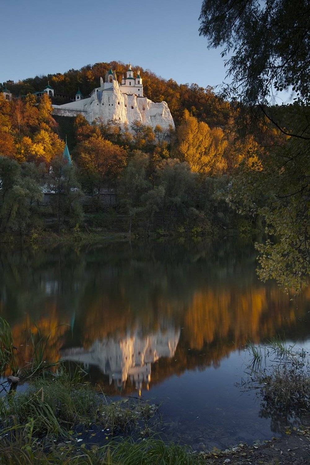 святорье, река, монастырь, осень, архитектура,, Сергей Шульга