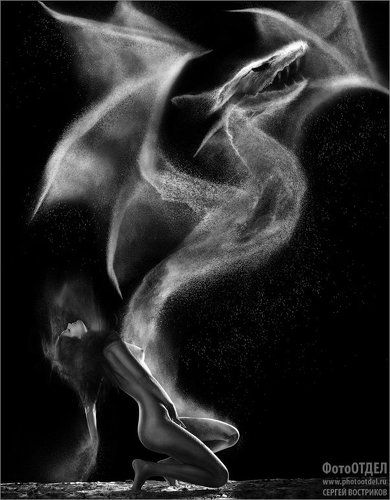 Гея, порождающая дракона