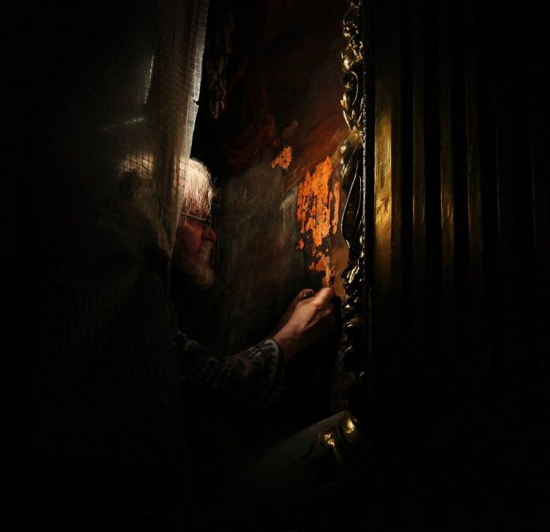 Реставратор. фото превью