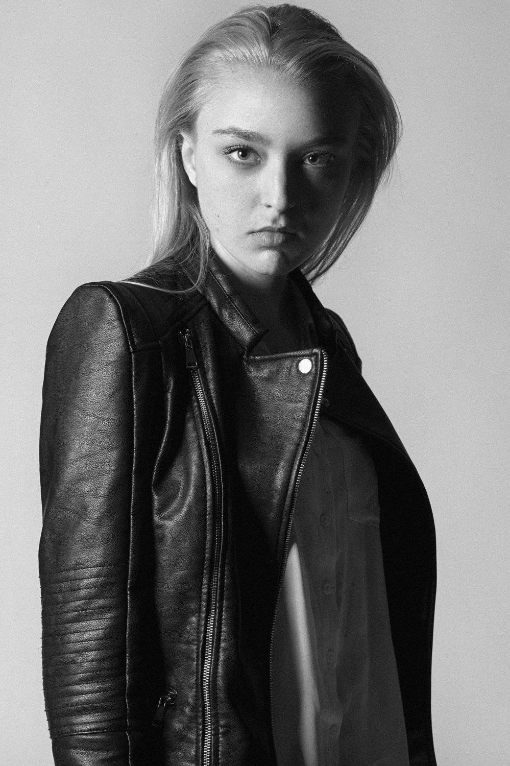 Light , Studio , Portrait , Model , Fashion , Pose , Posing , B&w , Black & White , Monochrome , Asen Andreev , Asen Andreev Photography , Studio , Contrast, asen