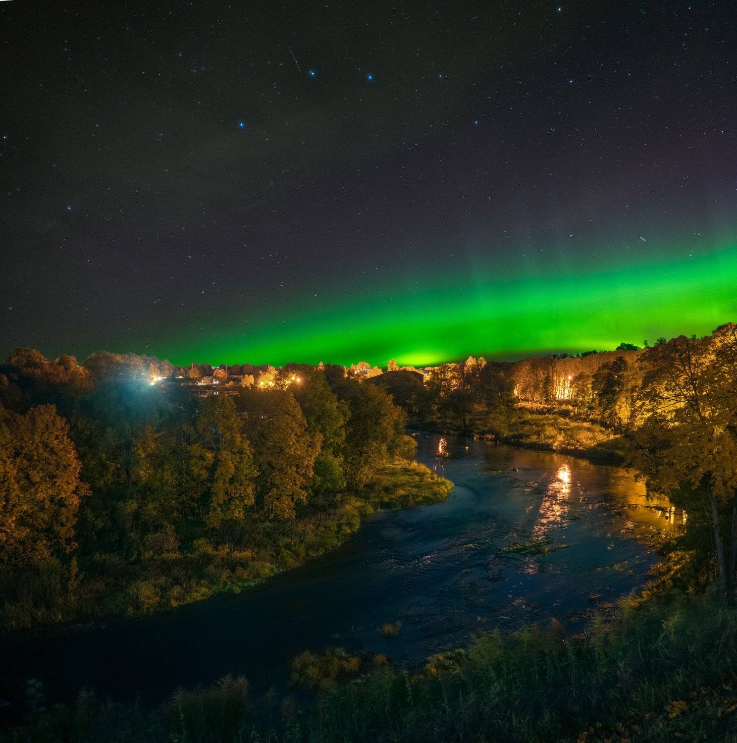 auroraborealis autumn gold mood river , Jānis Paļulis