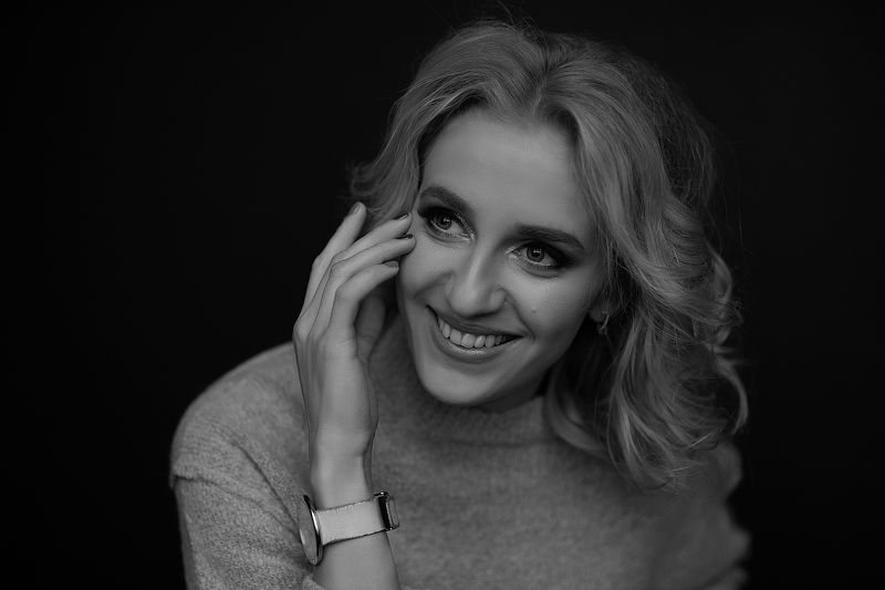 порьрет, чб  фото превью