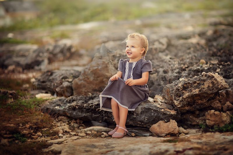 девочка радость улыбка закат *** фото превью