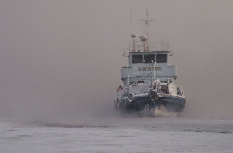 Морозные будни речников. фото превью