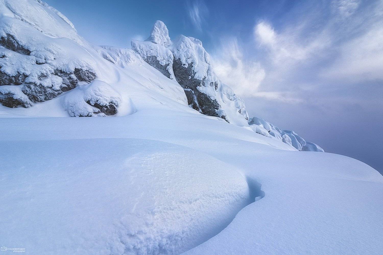 пермский край, урал, скала, снег, зима, горы, путешествия, снежное царство, небо, мороз, Антон Кошетаров