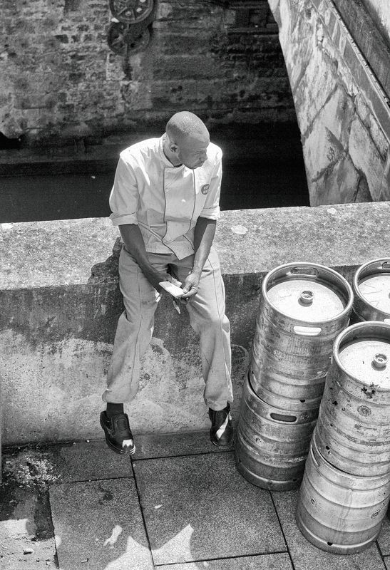 Париж перекур фото превью