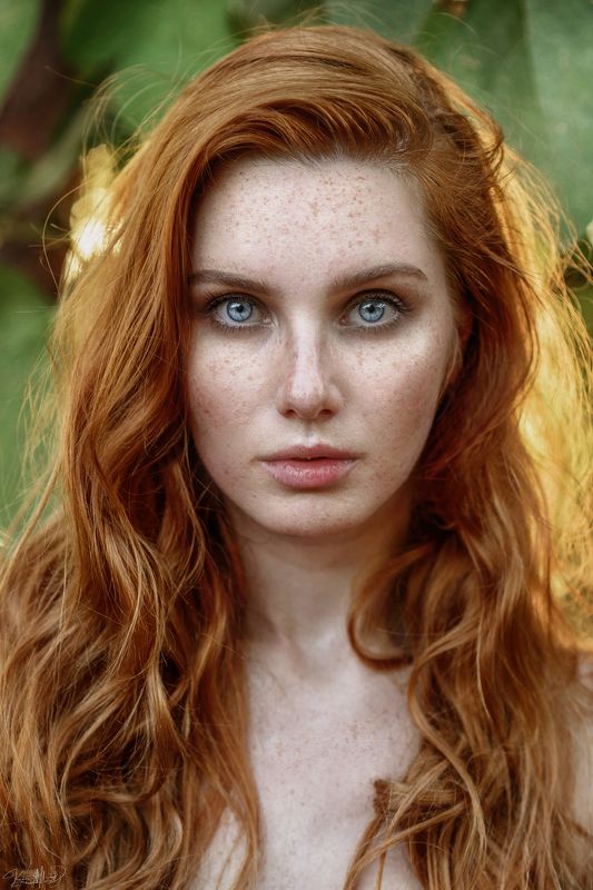 portrait, eyes, freckles, ginger, redhead, pretty, girl, red, yellow, natural, light, sunlight, beautiful, istanbul, face, hair, beauty, nikon, 85mm Christine фото превью
