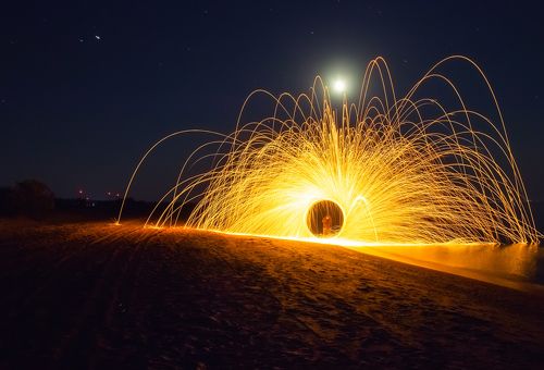 Who said that we forgot steel wool !? Having gone to the Crimea, we could not help but light it!