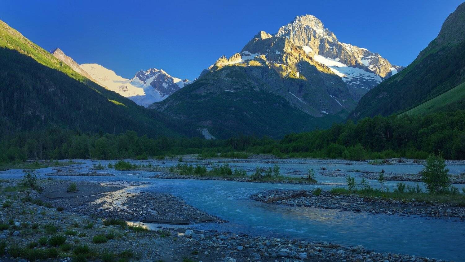 горы лето аксаут вечер река, Александр Жарников
