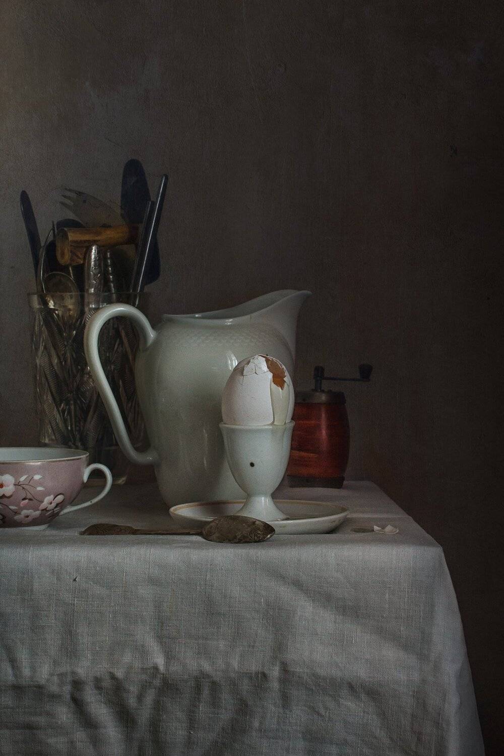 натюрморт, фарфор, кувшин, яйцо, Анна Петина