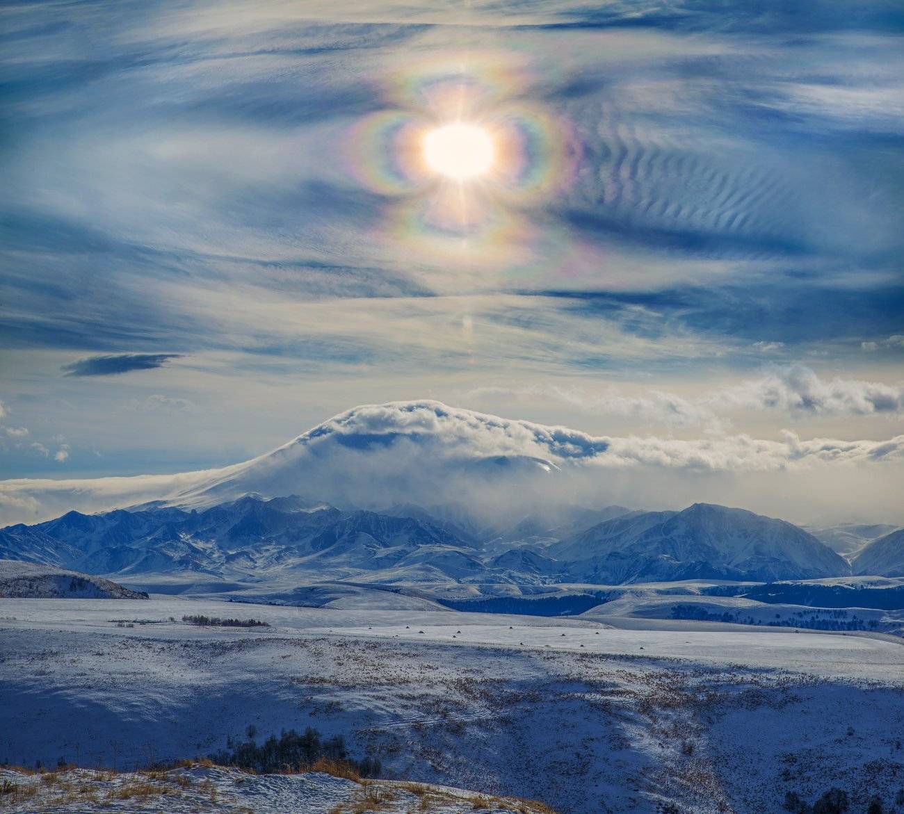 зима, солнце,горы,эльбркс,облака,гало, Елена Брежицкая