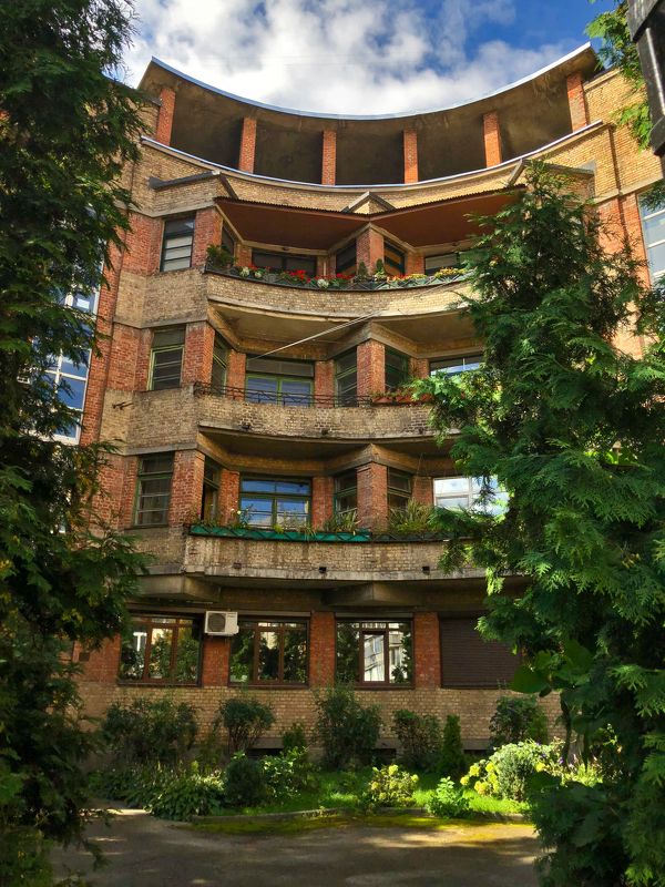 киев,украина, архитектура,улица Интересный домик) фото превью