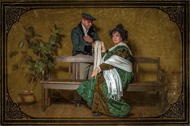 Фото, художественное фото, студия, портрет, печаль,красота, колор, картина, женщина, жанровый портрет, жанр, девушка, девушки, взгляд,  Поздняя любовь фото превью