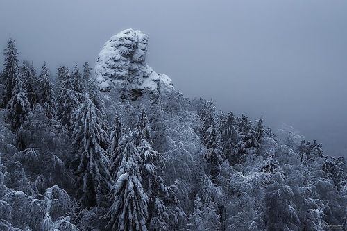 Чёртов палец, г. Колпаки