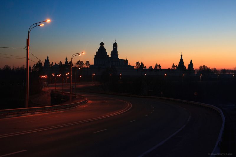 На рассвете фото превью