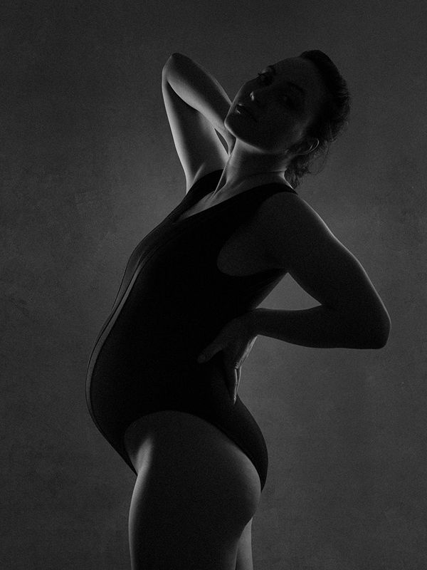 Female Portrait фото превью