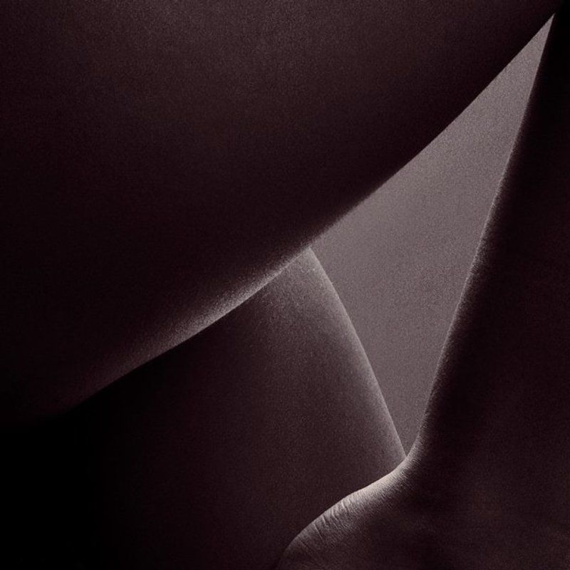 Простые линии сложного фото превью