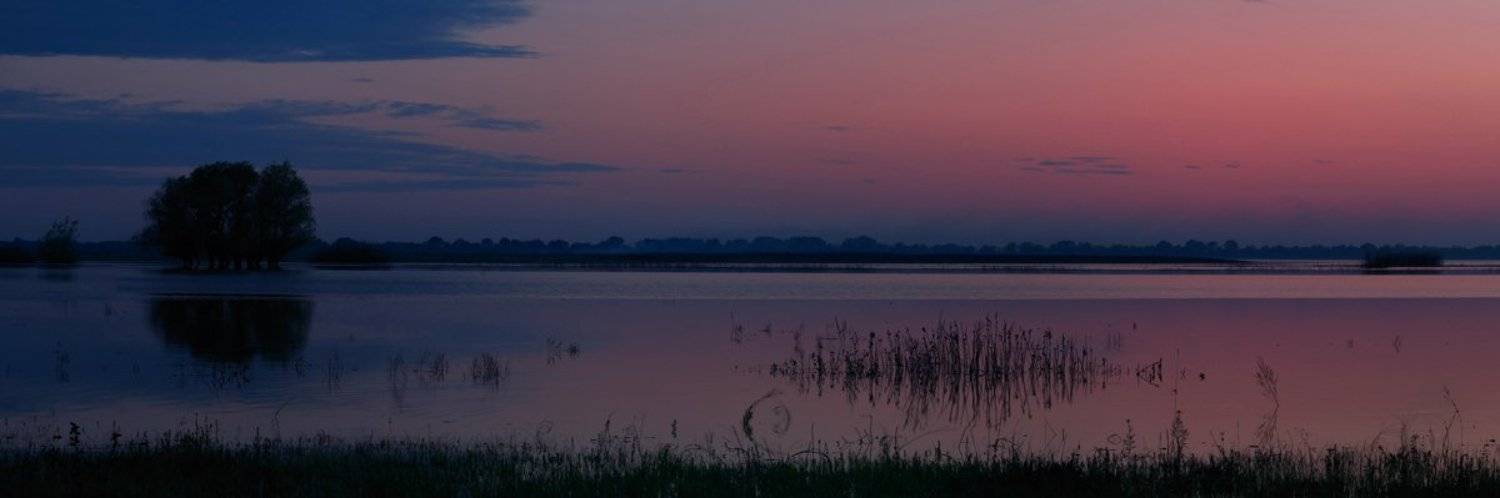 вечер.закат.облака.вода.разлив., Вадим