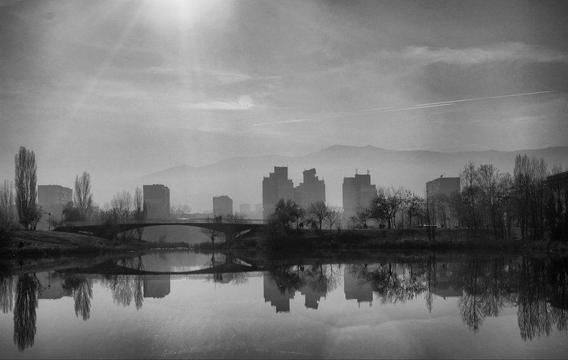 Let the Sunshine In фото превью