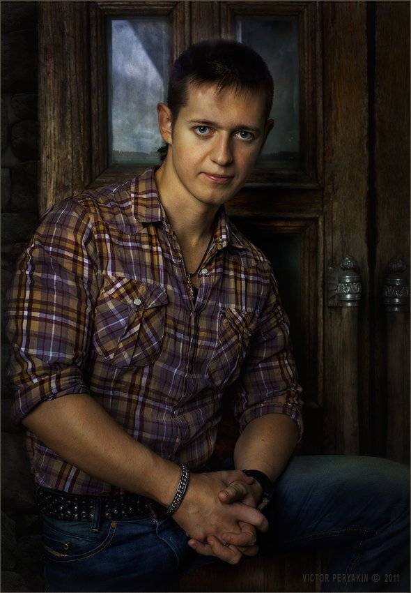 , Виктор Перякин