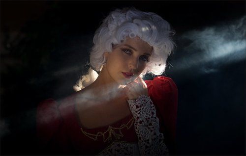 И прежних радостей печаль ...