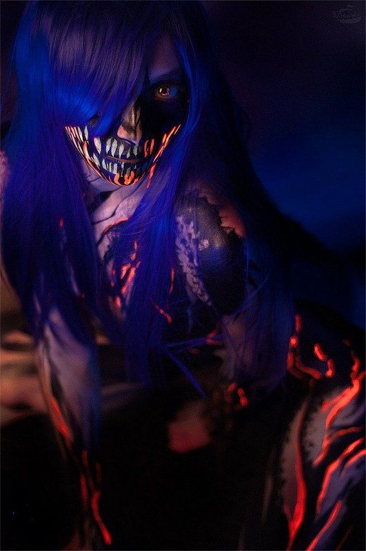 bodyart, demon, devil, girl, neon Devil\'s Land: Huntress фото превью