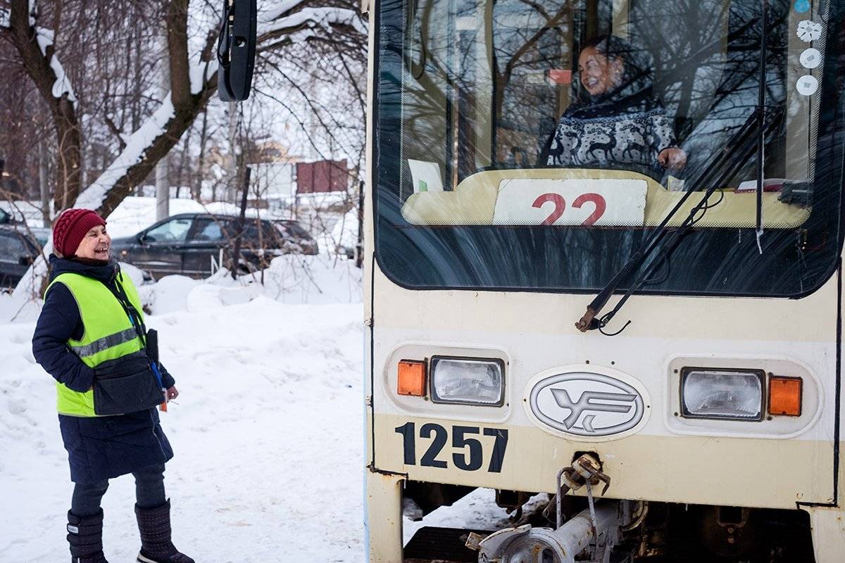 город, трамвай вагоновожатый, Владислав Никишин