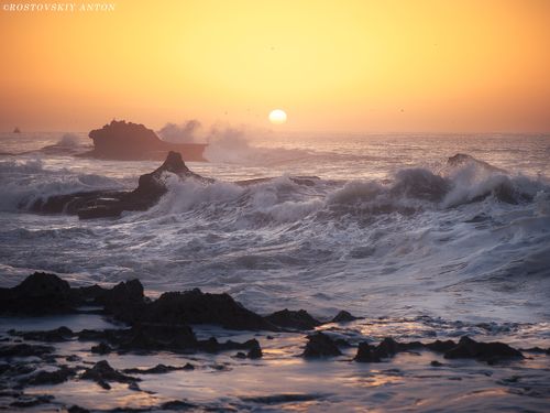 Закат в Эссуэйре, Марокко.