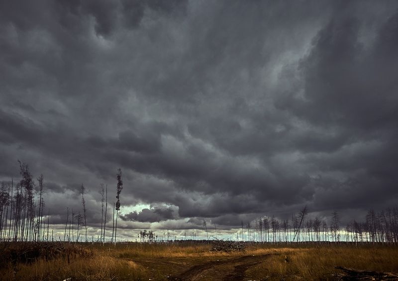 Хмуро фото превью