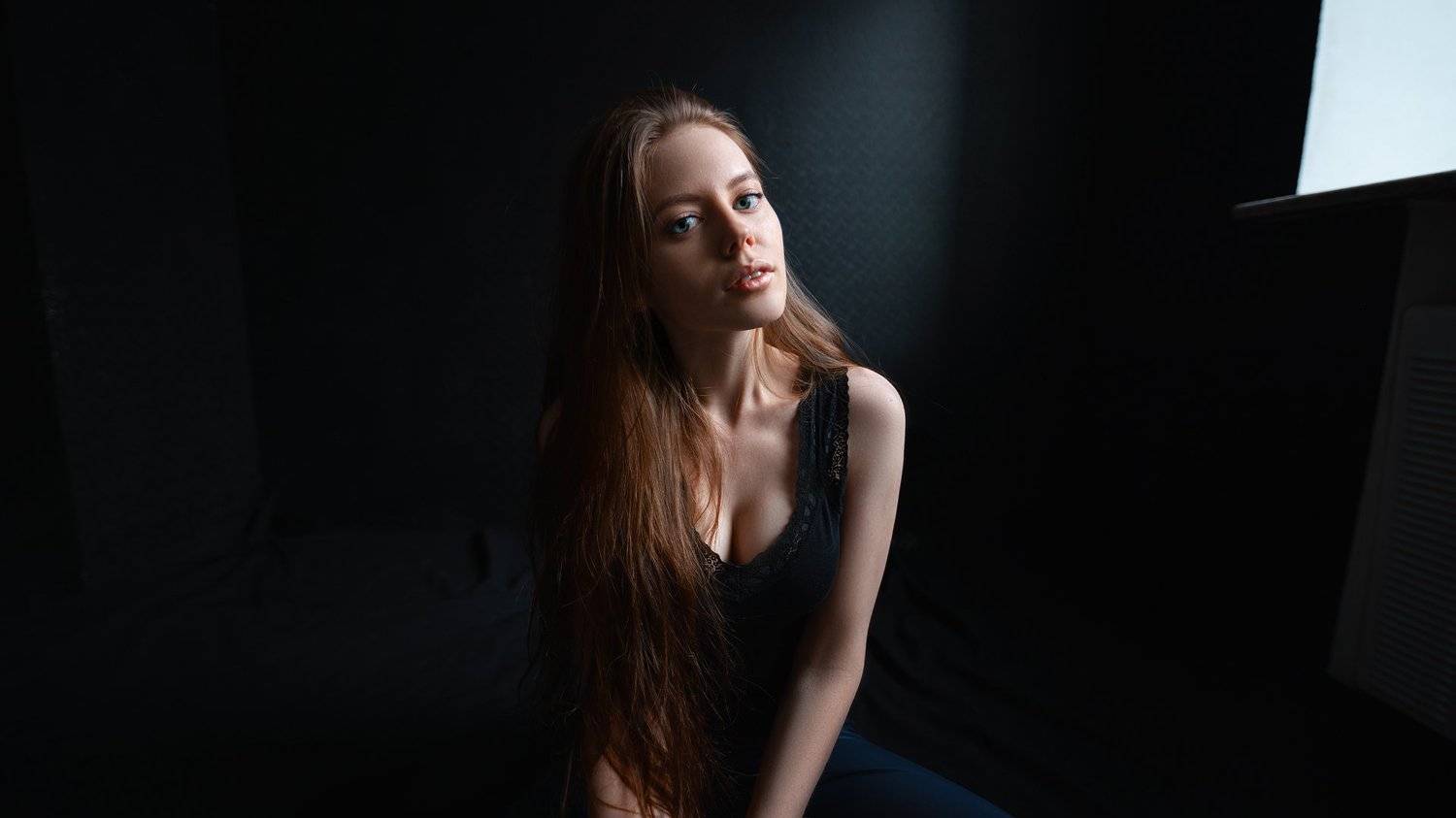 , Максим Густарев