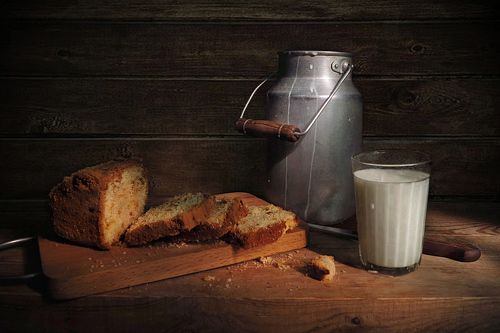 Кекс с молоком