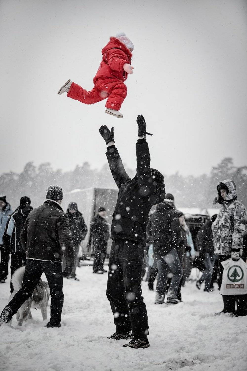 люди, Михаил Корнилов