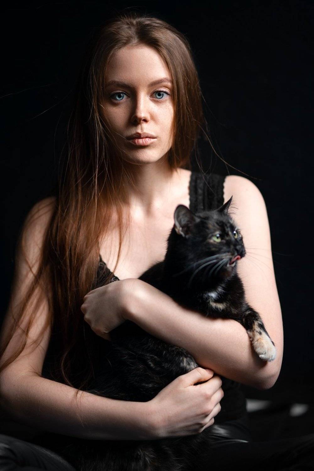 , Максим Густарев