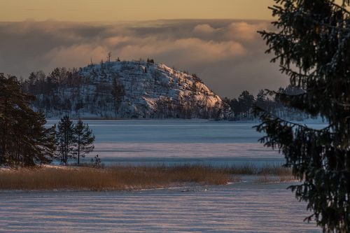 Чугунное небо