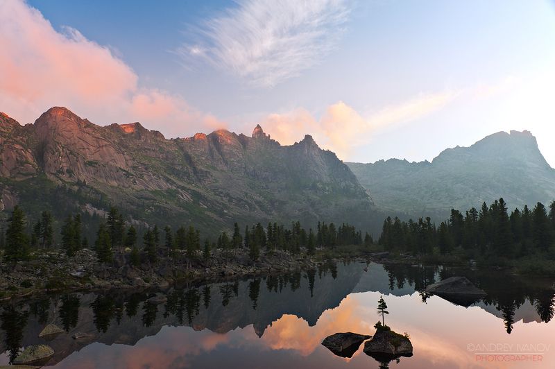пейзаж, природа, ергаки, озеро, художников, утро Утро на озере Художников фото превью