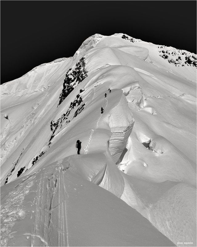 горы, памир, туризм, альпинизм, пик, революции 6974 Почти у цели фото превью