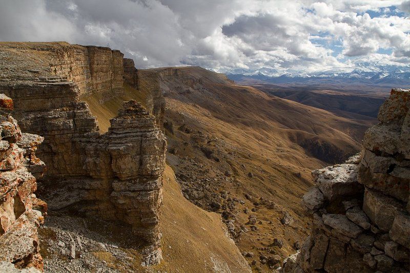 кавказ, эльбрус, горы Где спит в облаках Ошхамахо фото превью
