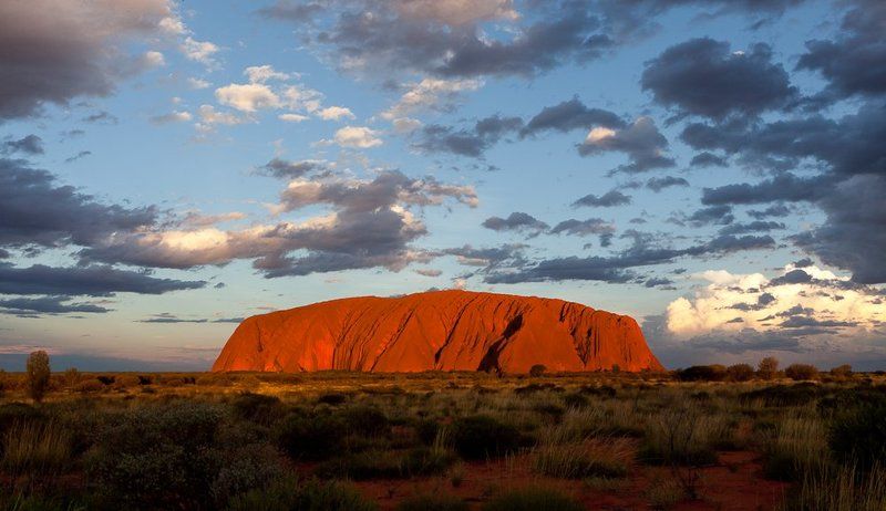 Улуру - красное сердце Австралии фото превью