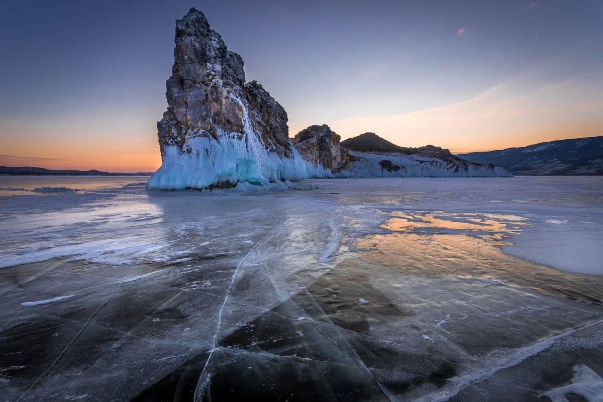 байкал, лёд, закат, зима, остров, ольтрек, Вячеслав Мельников