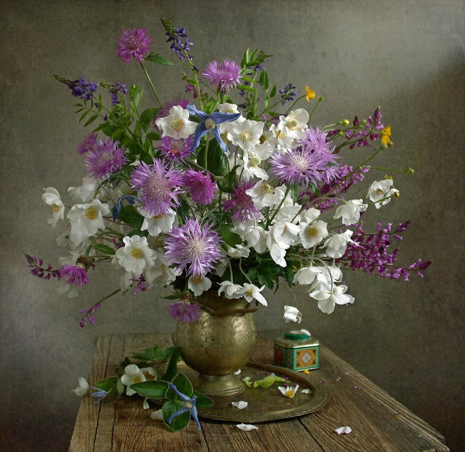 весна, натюрморт, букет цветов, анемоны,васильки, марина филатова, Марина Филатова