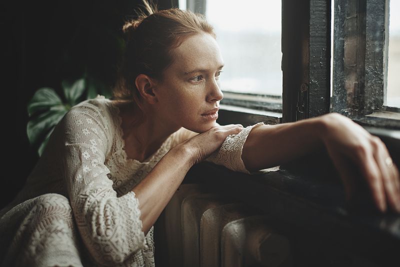 портрет, естественный свет, настроение, студия, portrait, mood Даша фото превью