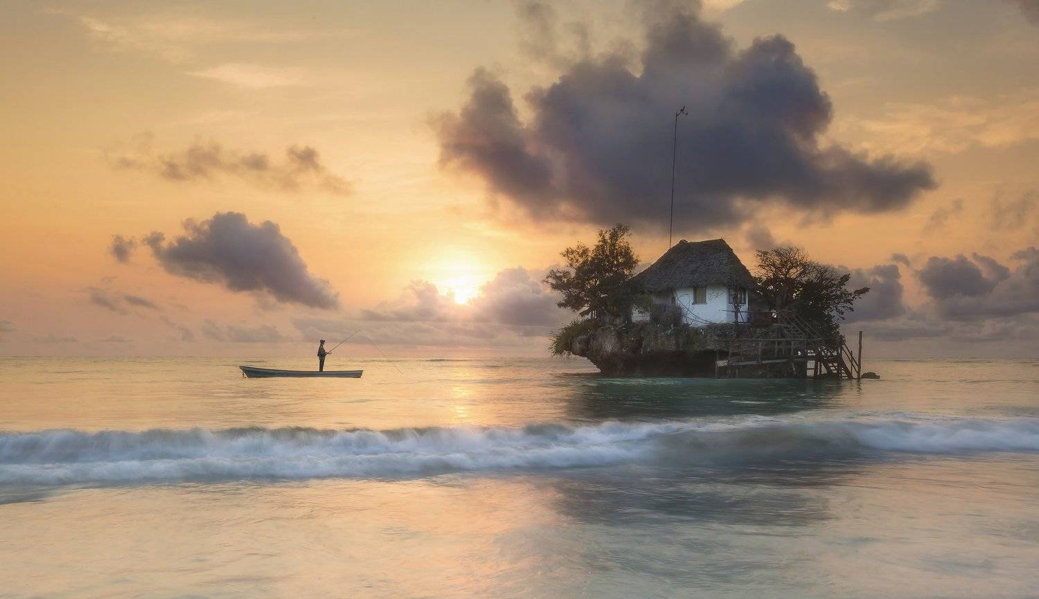 the rock restaurant , zanzibar, tanzania , early in the morning, Андрей Чабров