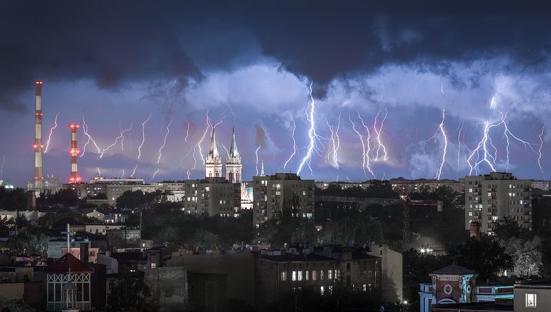 storm, city, lodz, night, light, poland, architecture, landscape Storm фото превью