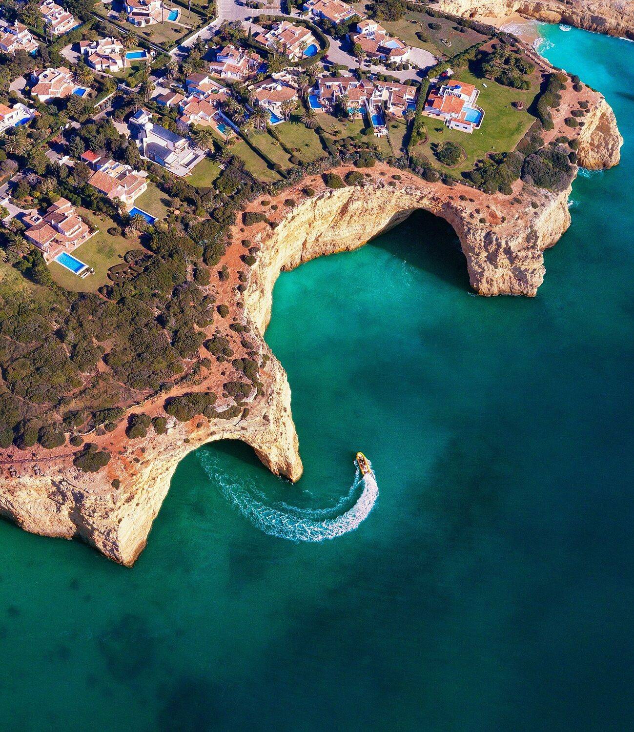 , Андрей Родионов