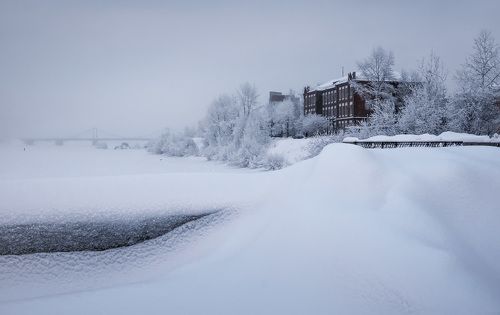 - 30, набережная, Архангельск