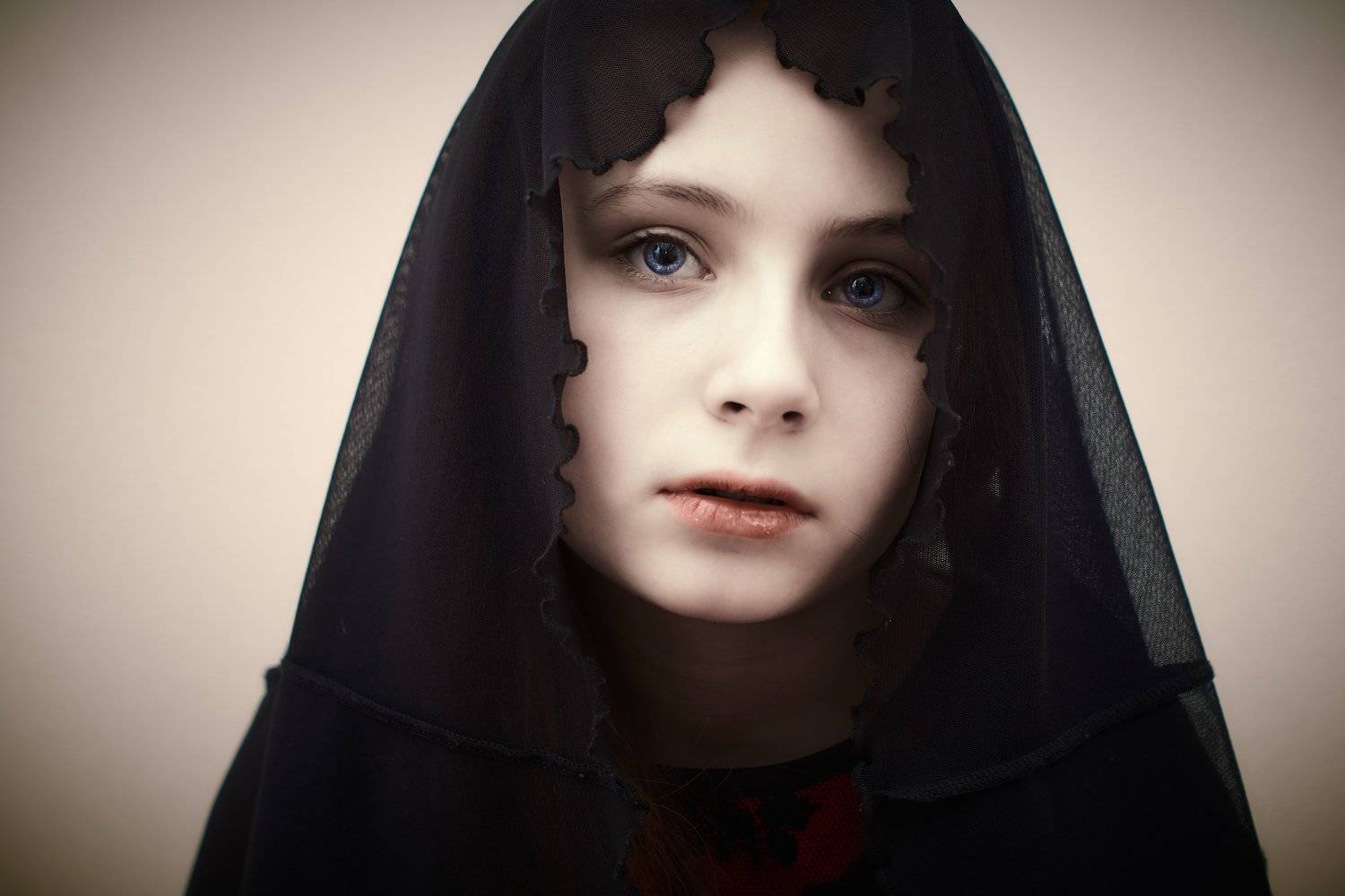 portrait, porcelain, woman, girl, eyes, religion, gothic, black, портрет, девушка, девочка, женщина, фарфор, готика, религия, платок, черный, Сергей Яблоков