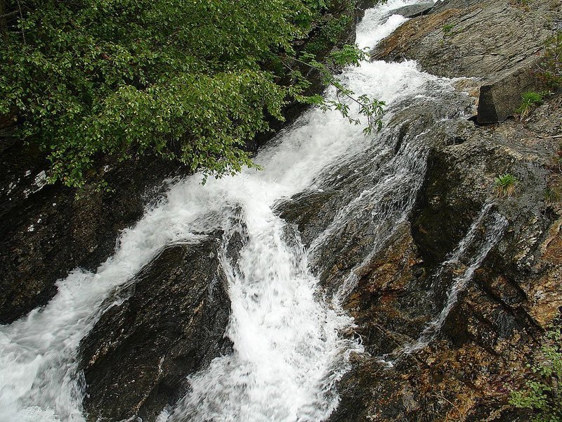 водопад лето красота Ледниковый родник фото превью