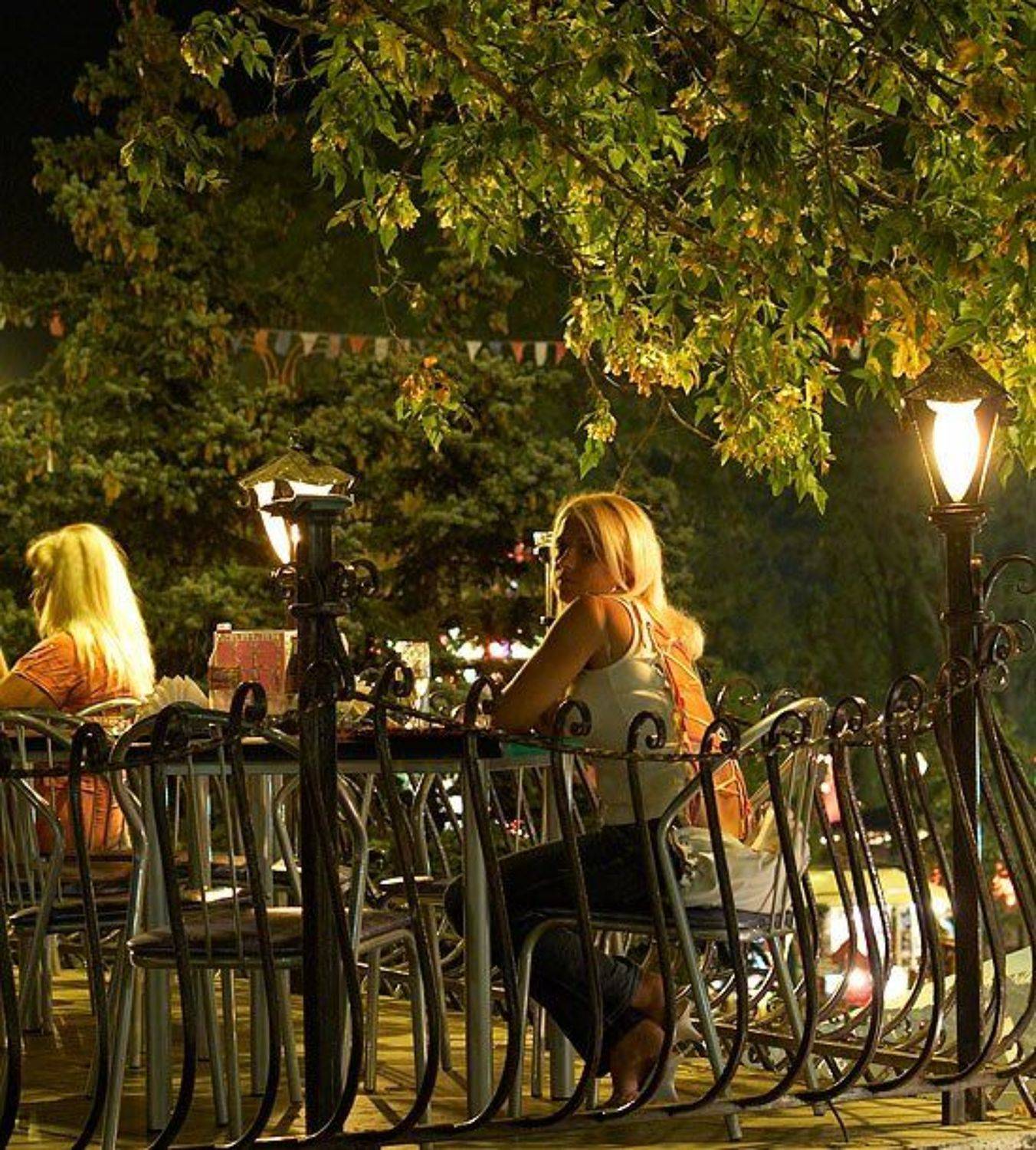 кафе, девушка, лето, ночь, Евгений Харланов