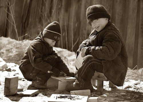 Юные столяры